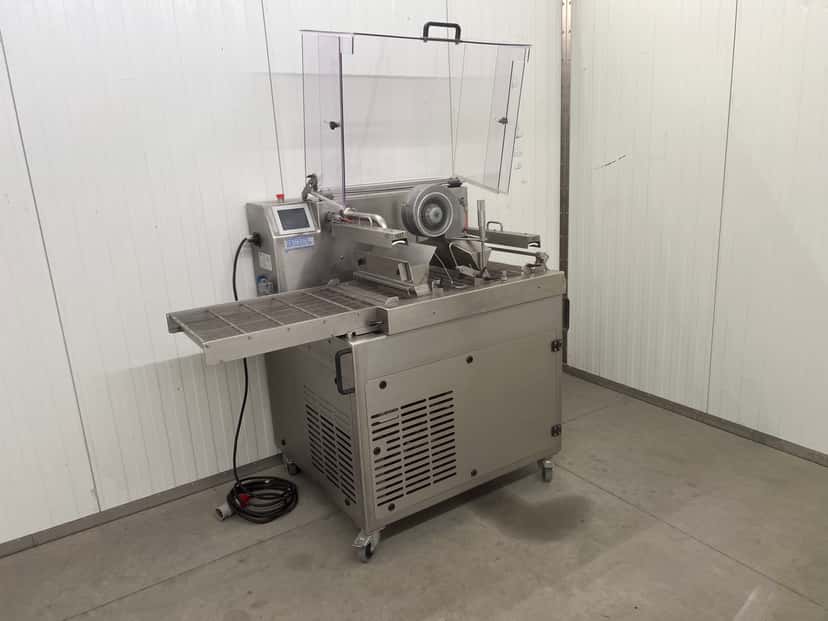 Coming Soon: Second-hand Automatic Tempering and Enrobing Machine – Well Maintained & Fully Overhauled!
